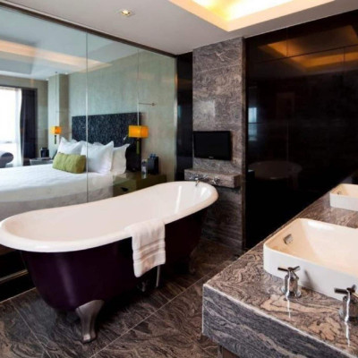 Sofitel Saigon Plaza image