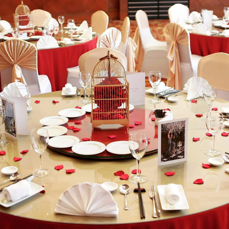 Sofitel Saigon Plaza image