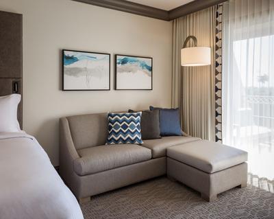 Grand Deluxe Room