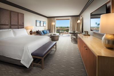 Grand Deluxe Room