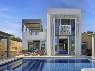 Signature Villa