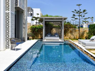 Signature Villa
