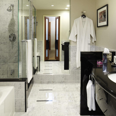 Sofitel Montreal Golden Mile image