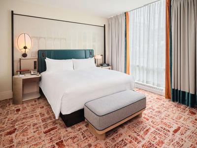 Golden Mile Suite