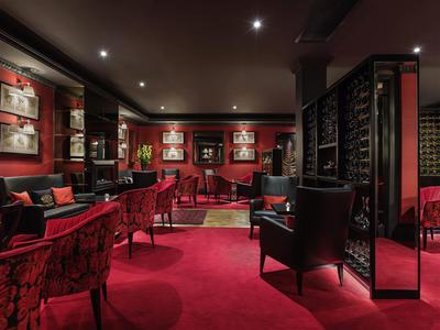 Bar Lounge