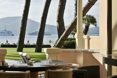 Le Bar Terrace