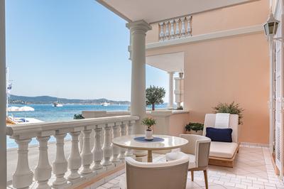 Pool View Junior Suite