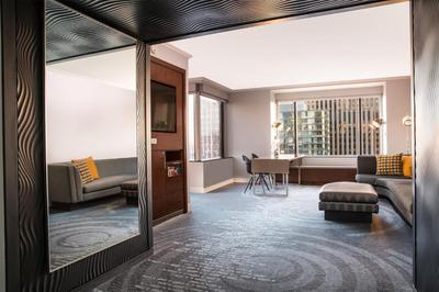 Wow Vice Presidential Suite, 1 King, City View, Corner Room, High Floor