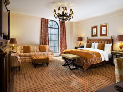Metropolitan Suite, 1 King, Sofa bed
