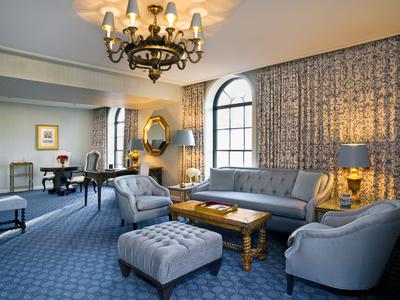 St. Regis Suite, 1 King