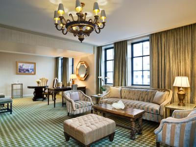 Empire Suite, 1 King