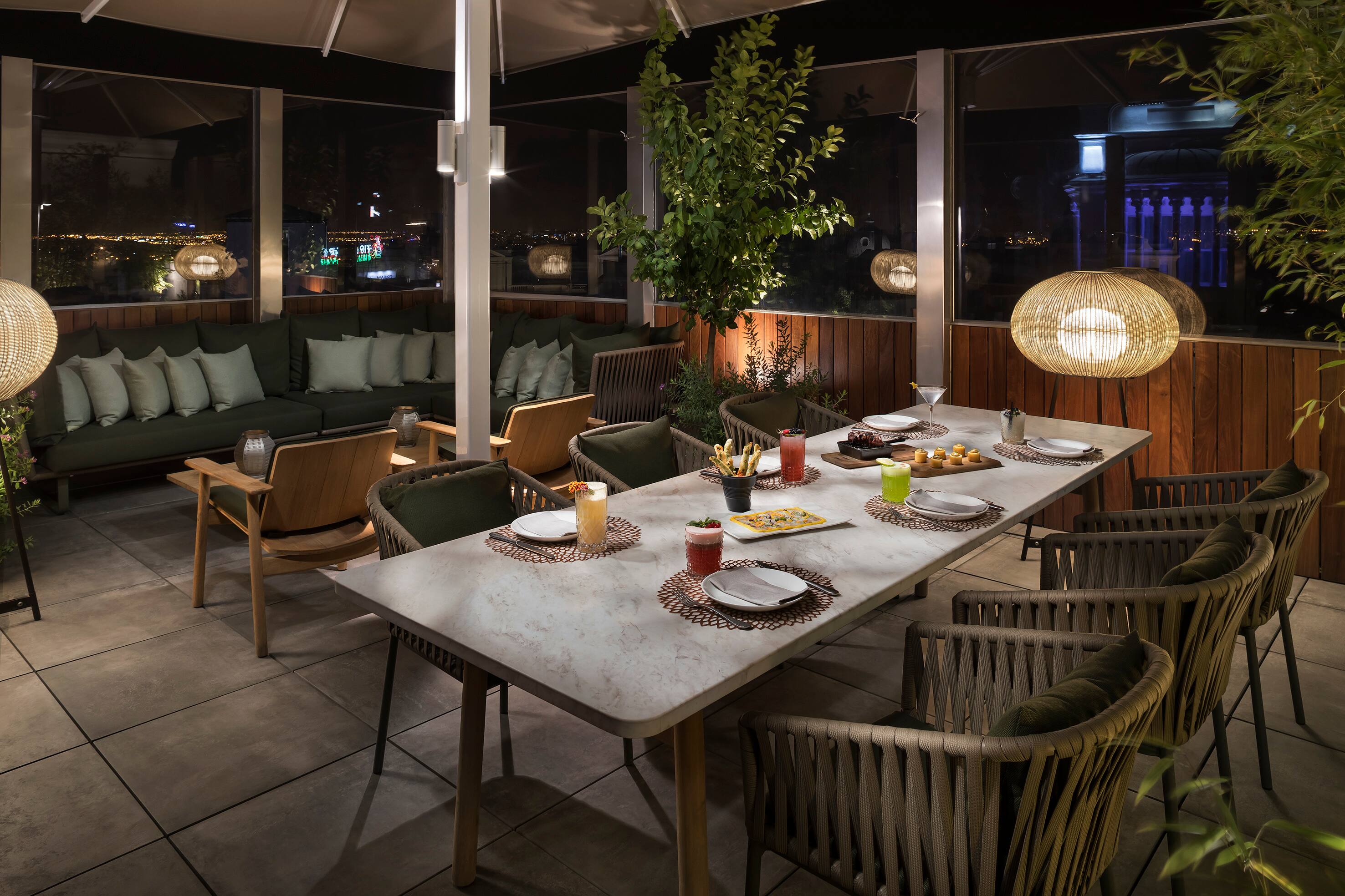 Radio ME Madrid Rooftop Bar