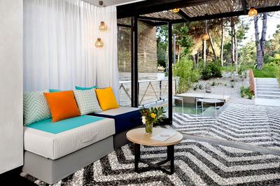 Pine Suite