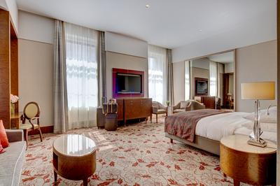 Grand Deluxe Room