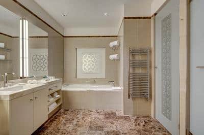 Grand Deluxe Room