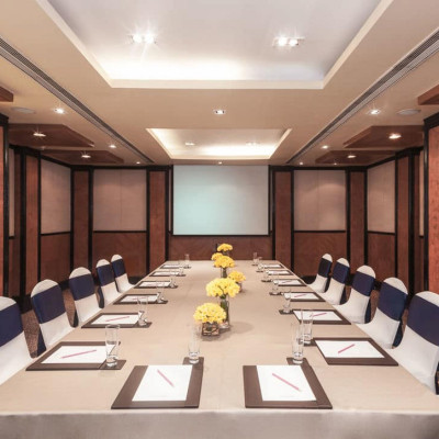 Vivanta By Taj M G Road image