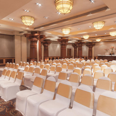 Vivanta By Taj M G Road image