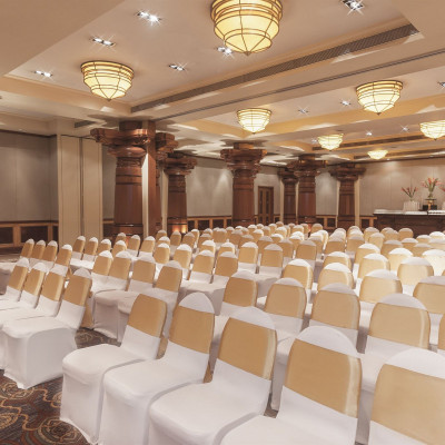 Vivanta By Taj M G Road image