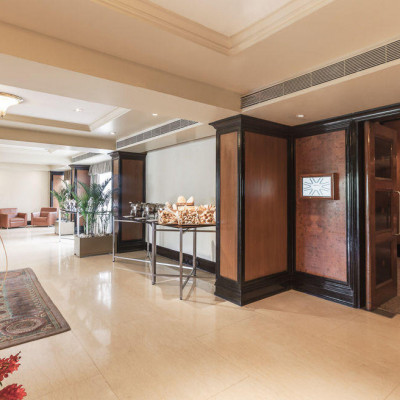 Vivanta By Taj M G Road image