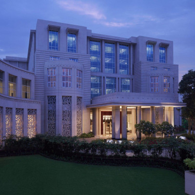 Taj Santacruz image
