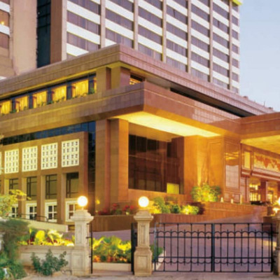 Taj Lands End image