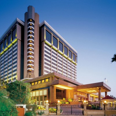 Taj Lands End image