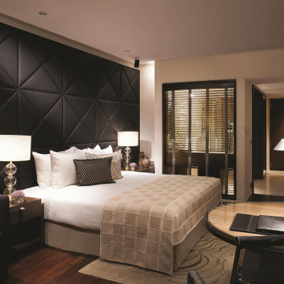 Taj Lands End image