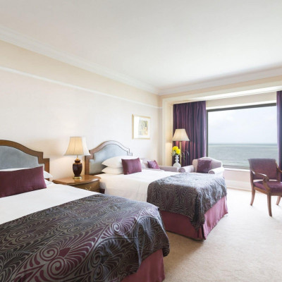 Taj Lands End image
