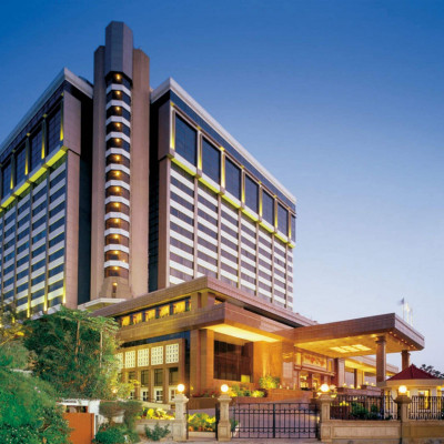 Taj Lands End image