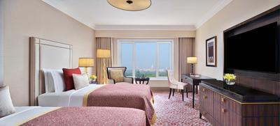 Luxury Room City View