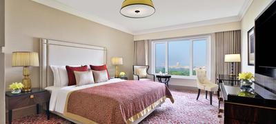 Luxury Room City View