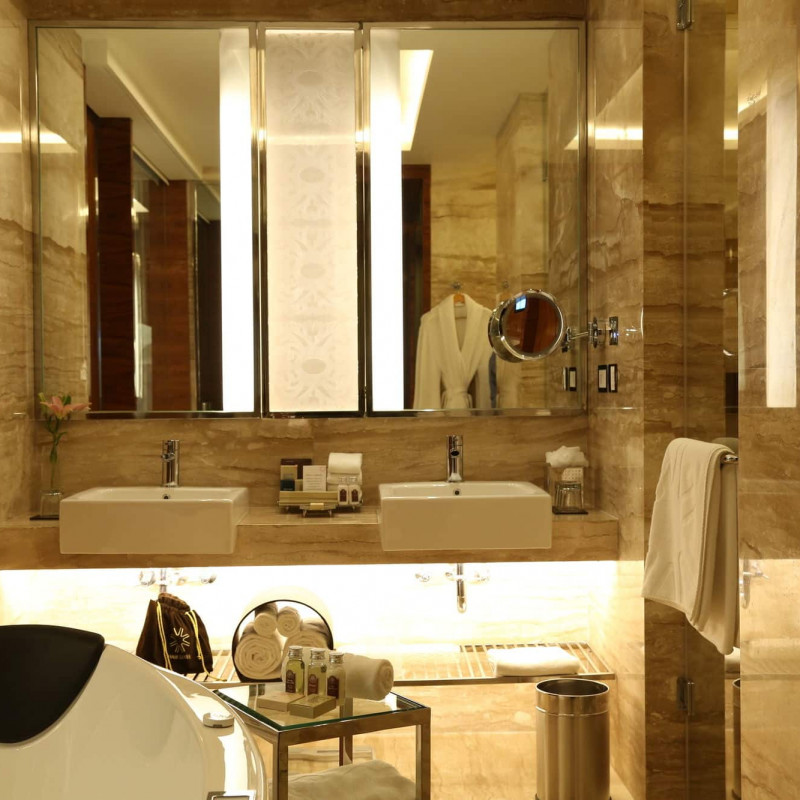 Vivanta By Taj Gurgaon image