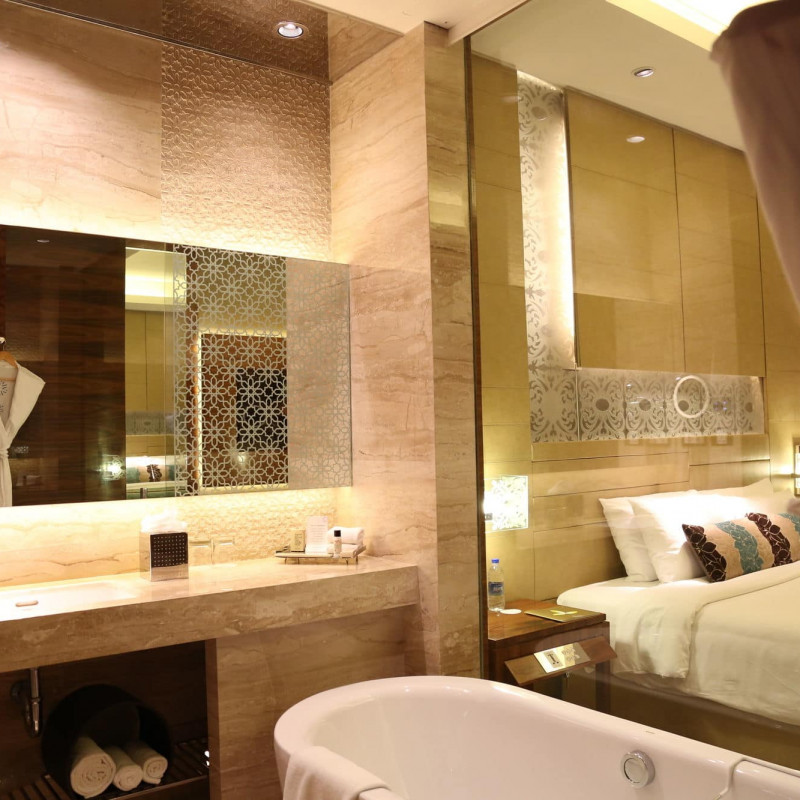 Vivanta By Taj Gurgaon image