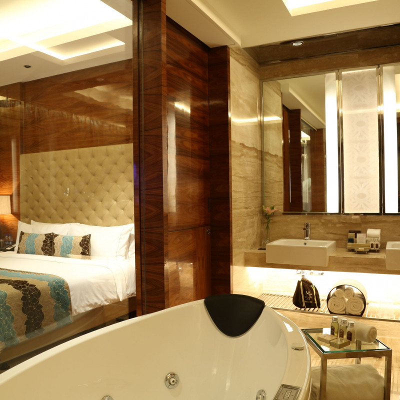 Vivanta By Taj Gurgaon image
