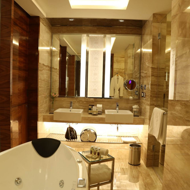 Vivanta By Taj Gurgaon image