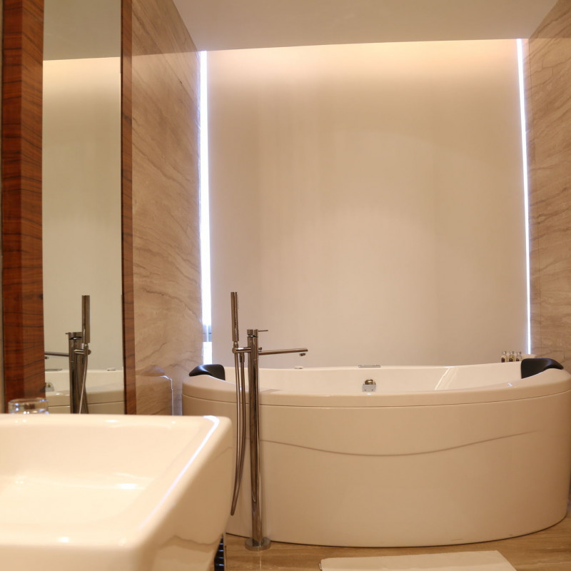 Vivanta By Taj Gurgaon image