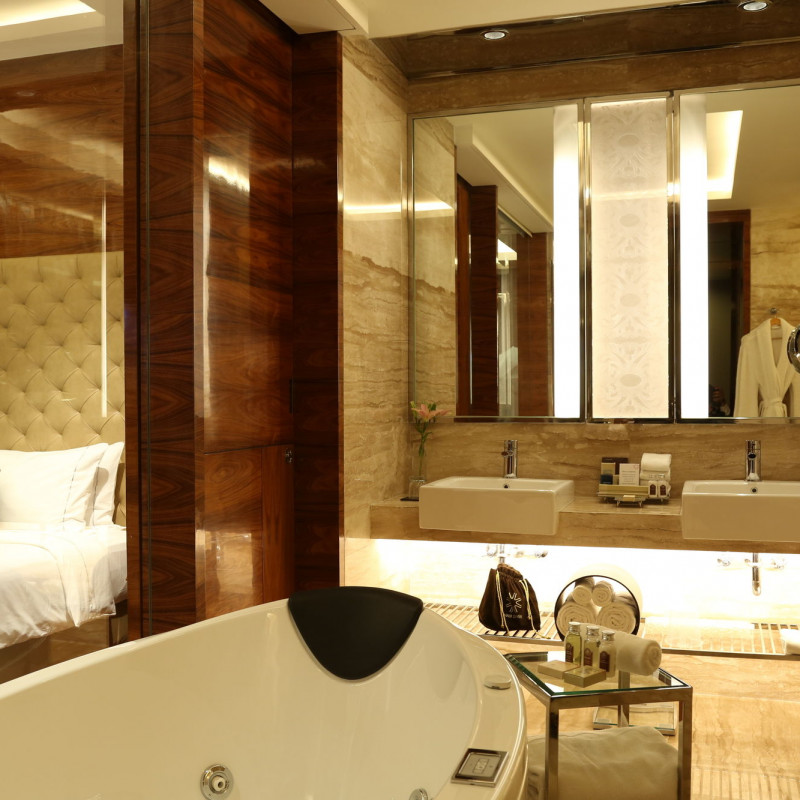 Vivanta By Taj Gurgaon image