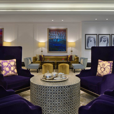 Hotel Lounge
