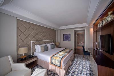 Two Bedroom Luxury Burj View Suite