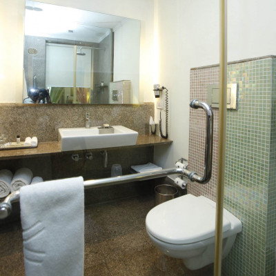 Vivanta By Taj Gomti Nagar image