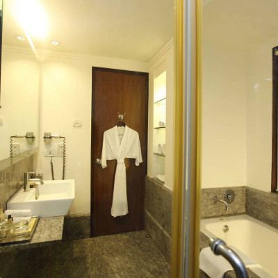 Vivanta By Taj Gomti Nagar image