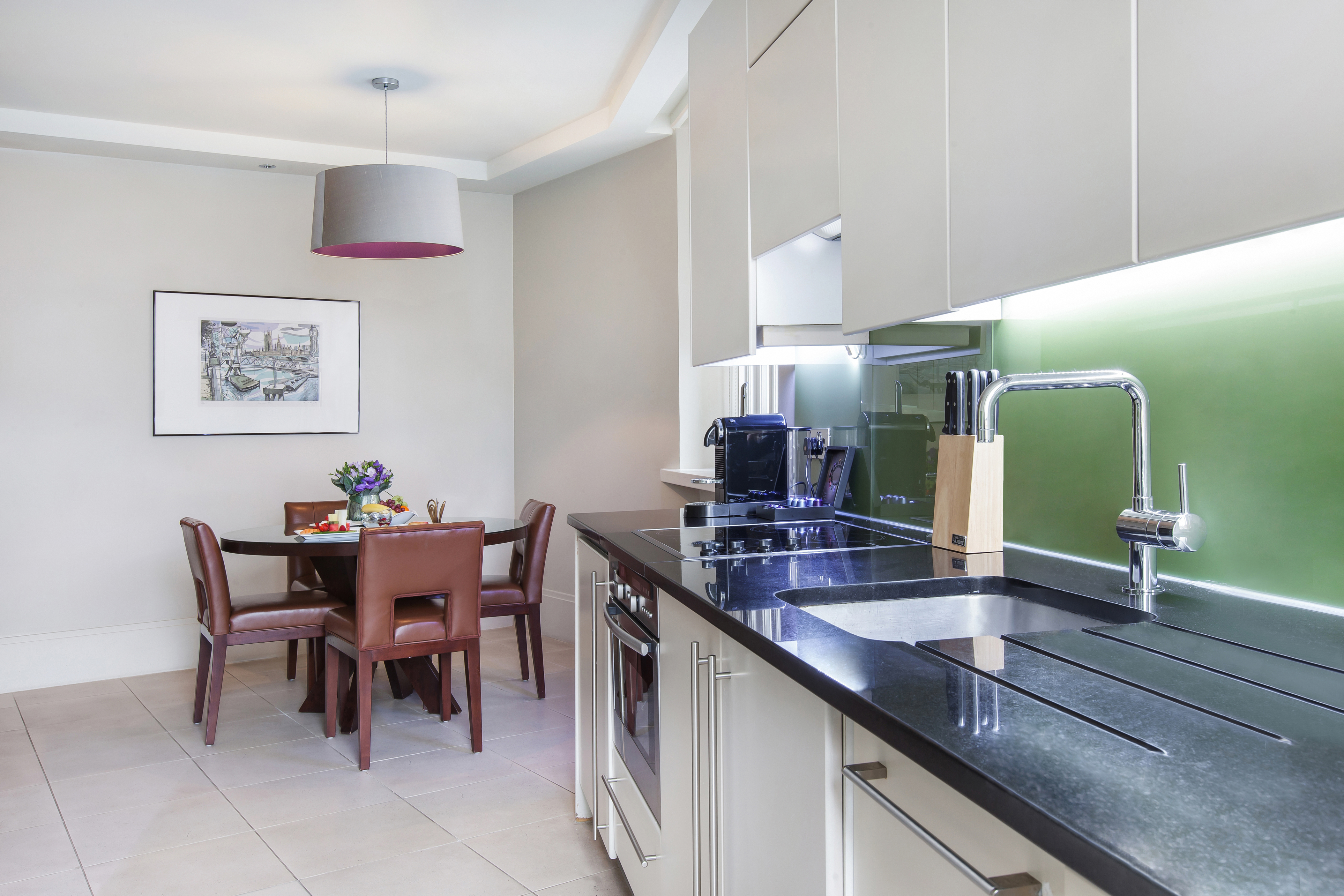 1-Bedroom Kings Suite