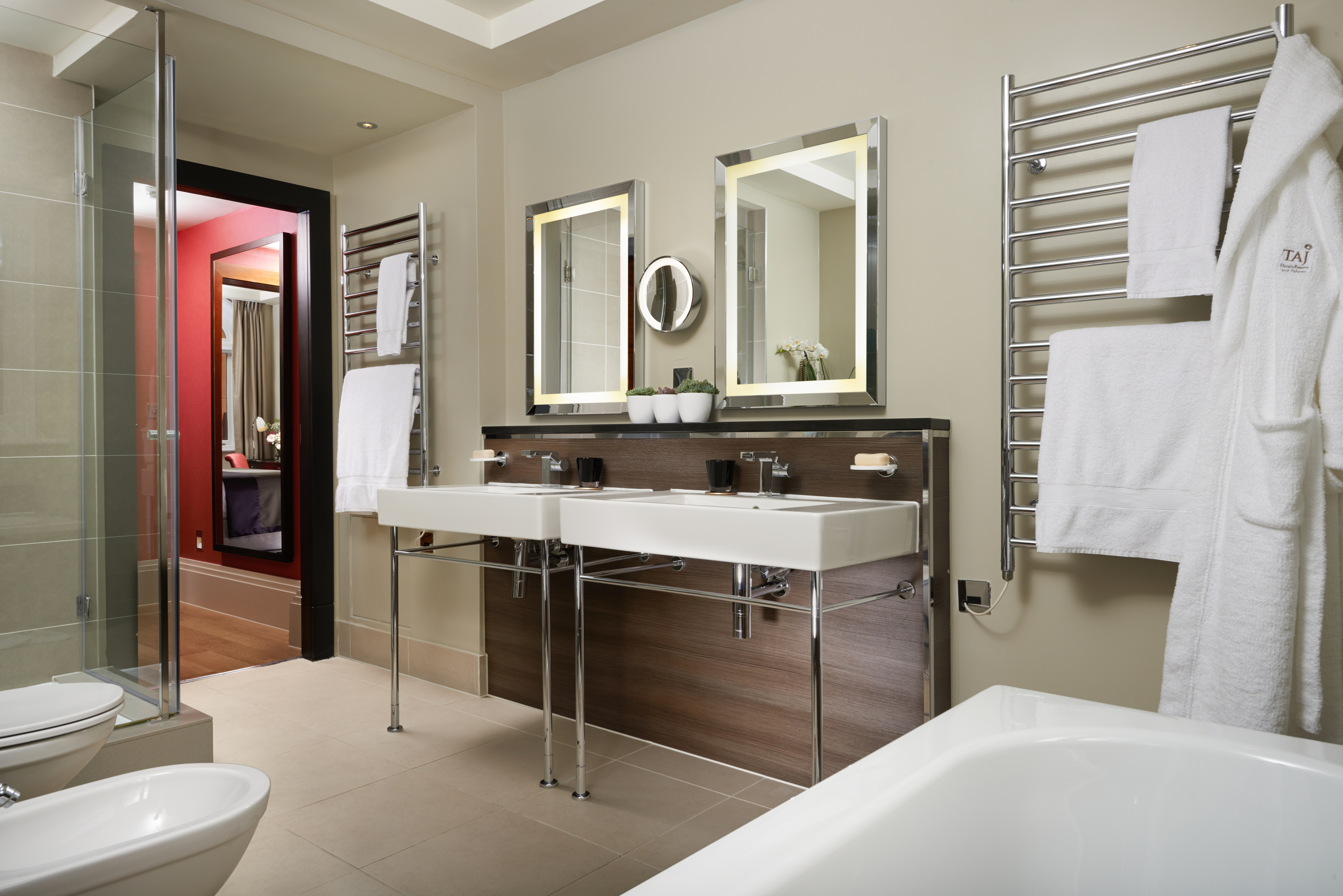 3-Bedroom Kings Deluxe Suite