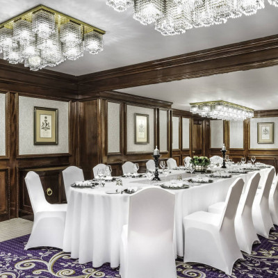 St James Court, A Taj Hotel image