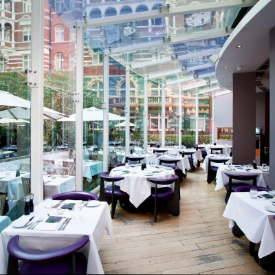 St James Court, A Taj Hotel image
