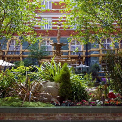 St James Court, A Taj Hotel image