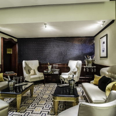 St James Court, A Taj Hotel image
