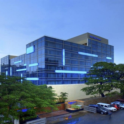 Taj Club House image
