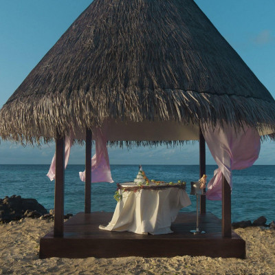 Vivanta By Taj Coral Reef image