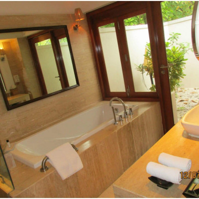 Vivanta By Taj Coral Reef image